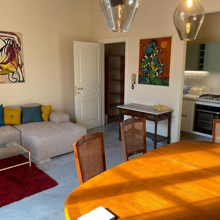 Renovated Apartment With 3 Bedrooms In An Historic Palazzo Between Port And Old Town Livorno Eksteriør bilde